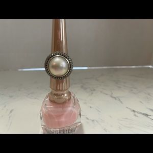 Authentic David Yurman Pearl ring with diamonds